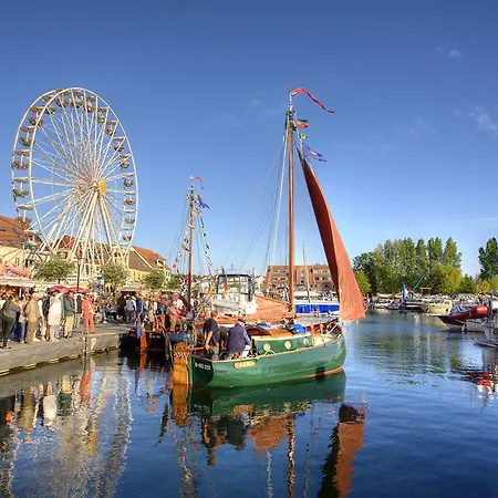 Yachthafen * Waren (Mueritz)